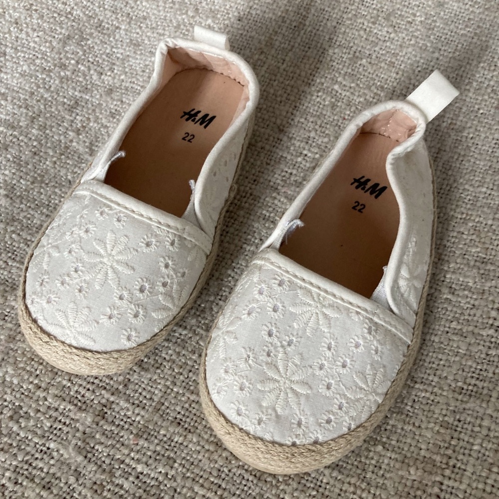 H&M size 22